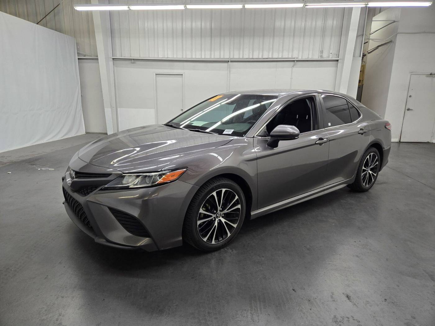 2018 Toyota Camry SE — Sedan — 92,987 mi — Las Vegas, NV