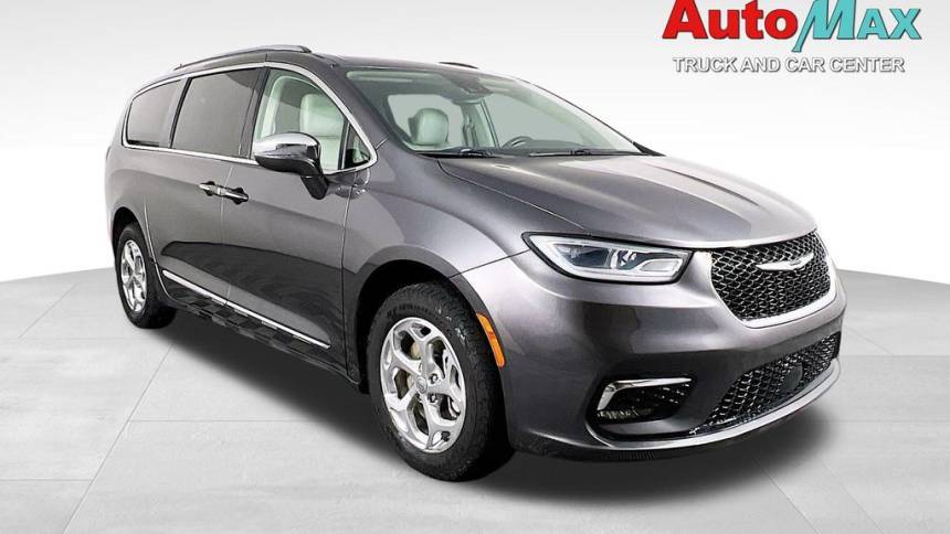 2021 Chrysler Pacifica Limited — Minivan — 84,476 mi — Farmington, NM