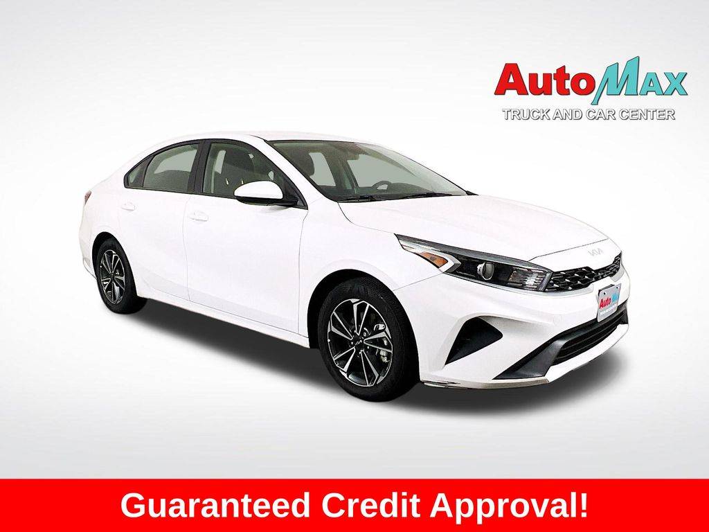 2024 Kia Forte LXS — Sedan — 35,681 mi — Farmington, NM