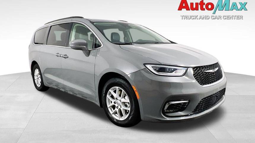 2022 Chrysler Pacifica Touring L — Minivan — 55,895 mi — Farmington, NM