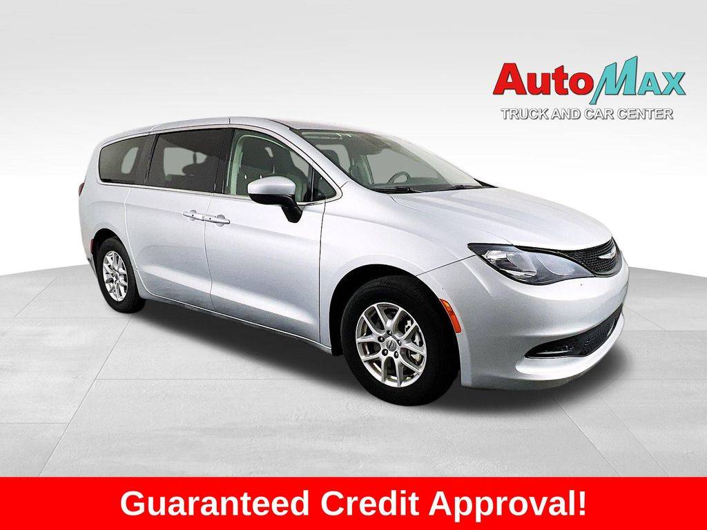 2023 Chrysler Voyager LX — Minivan — 50,277 mi — Farmington, NM