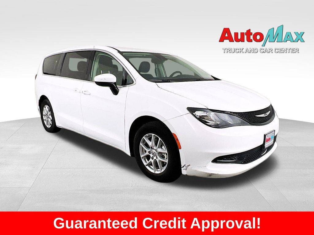 2023 Chrysler Voyager LX — Minivan — 49,472 mi — Farmington, NM