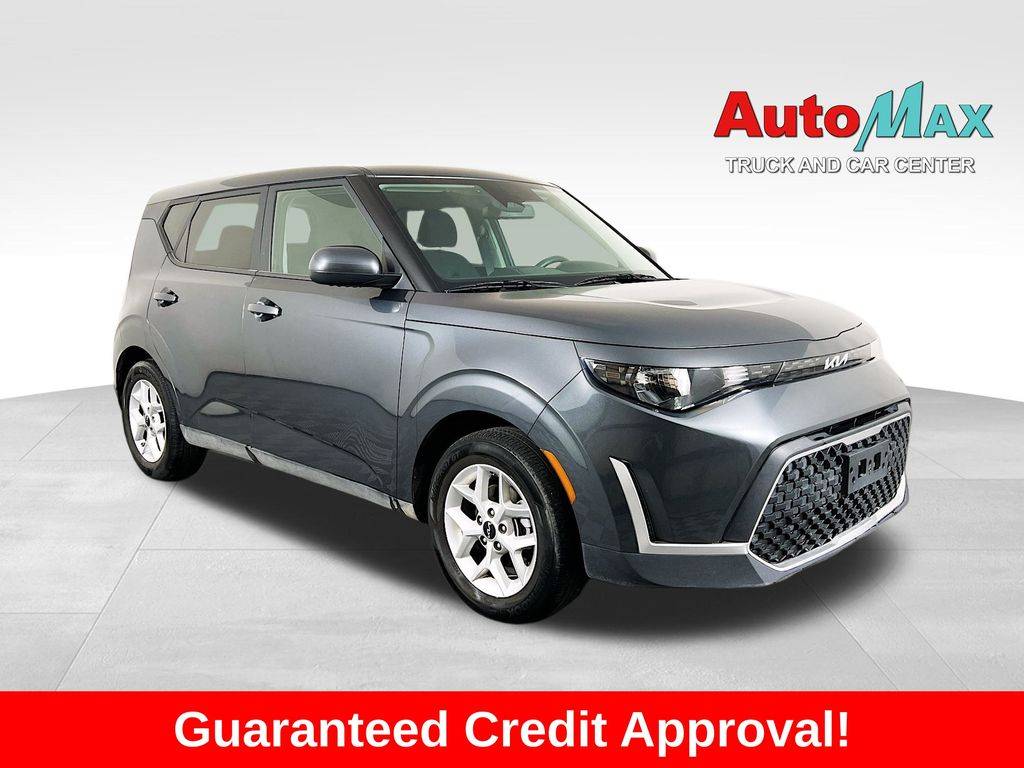 2023 Kia Soul LX — Hatchback — 25,065 mi — Farmington, NM