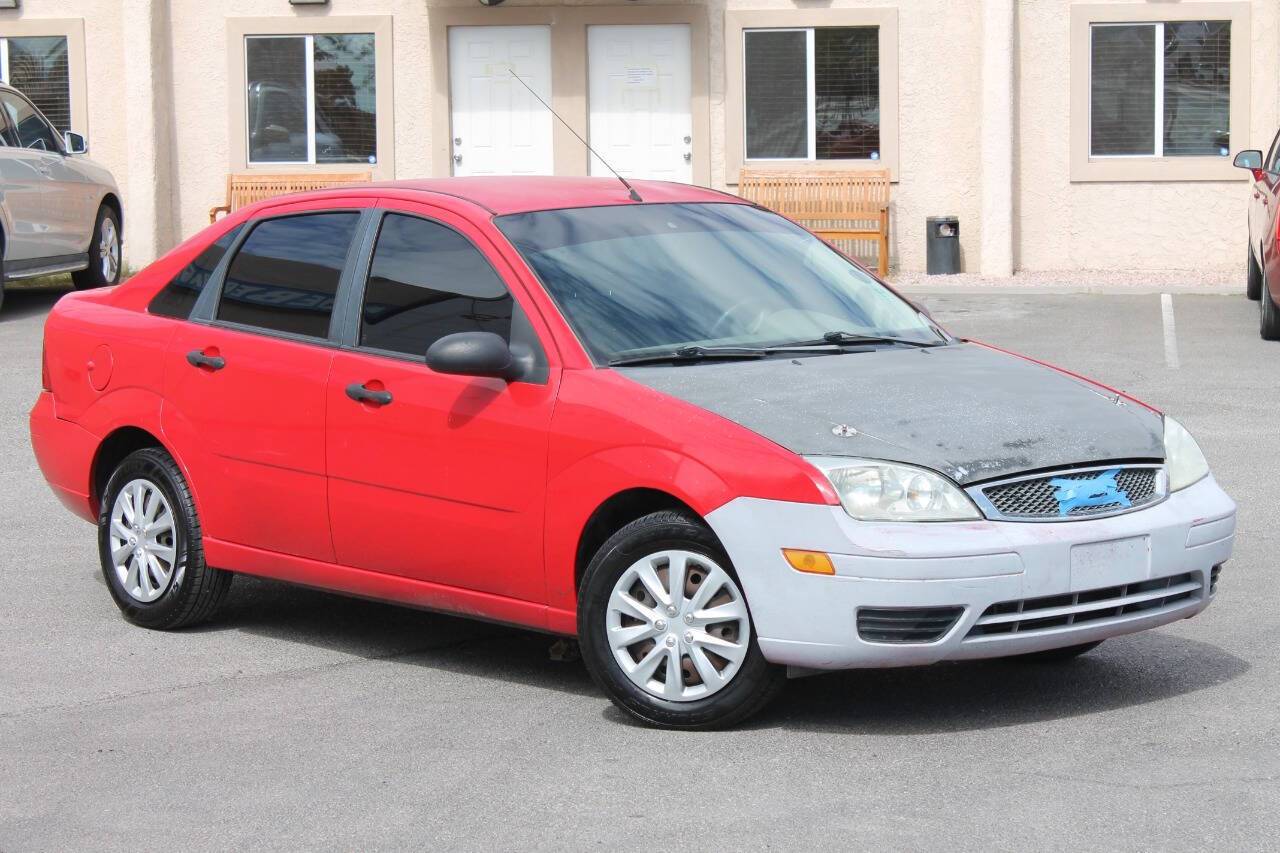 2005 Ford Focus SE — Sedan — 126,032 mi — Las Vegas, NV