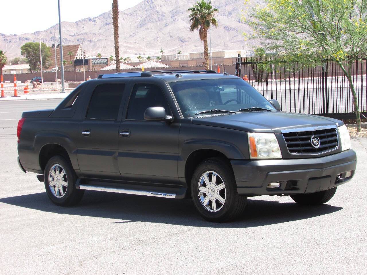 2005 Cadillac Escalade EXT Standard — Pickup Truck — 158,283 mi — Las Vegas, NV