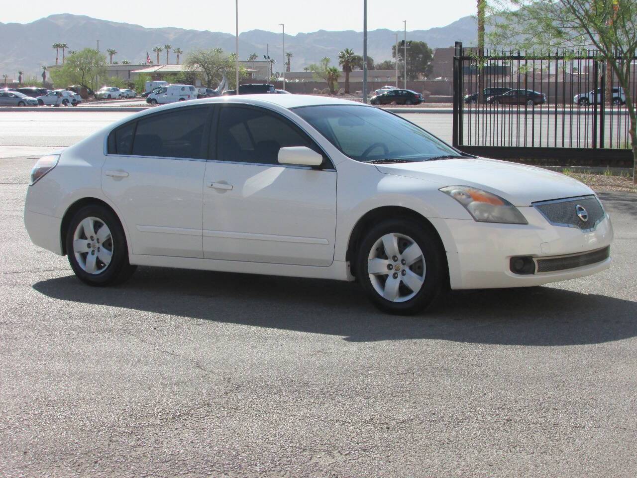 2007 Nissan Altima 2.5 S — Sedan — 118,465 mi — Las Vegas, NV