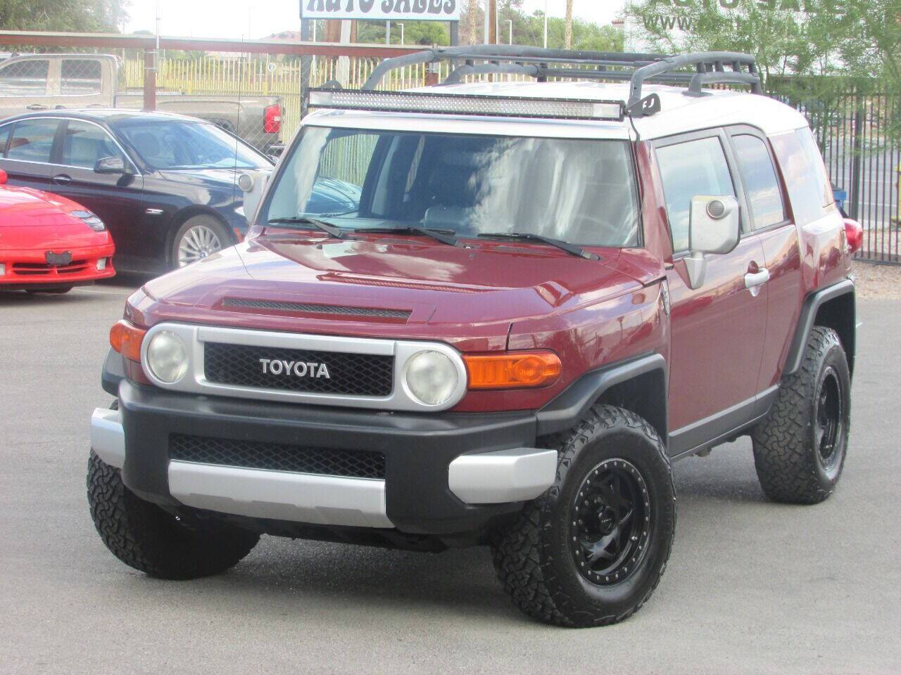 2008 Toyota FJ Cruiser Base — SUV — 235,402 mi — Las Vegas, NV
