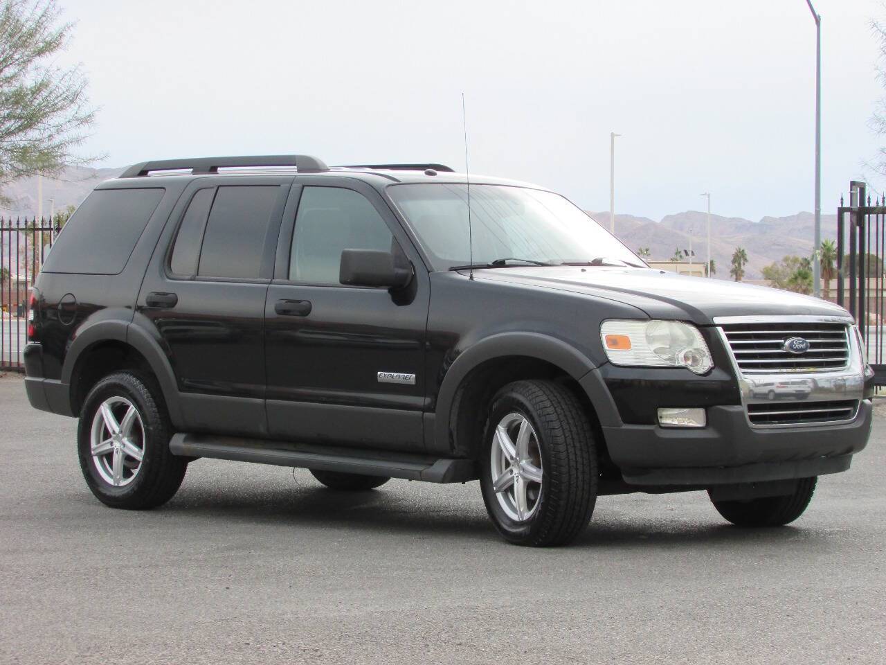 2006 Ford Explorer XLT — SUV — 174,372 mi — Las Vegas, NV