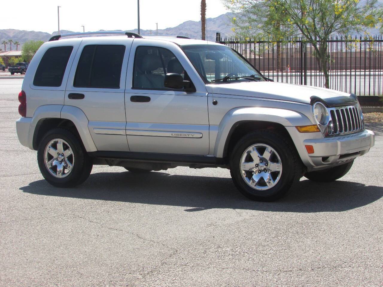 2005 Jeep Liberty Limited — SUV — 169,882 mi — Las Vegas, NV