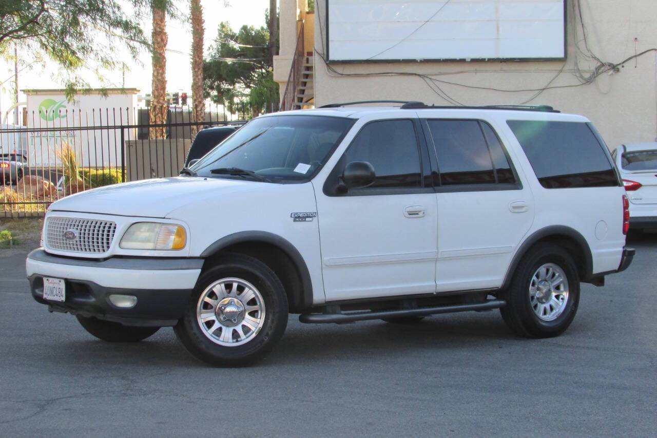 2001 Ford Expedition XLT — SUV — 146,081 mi — Las Vegas, NV