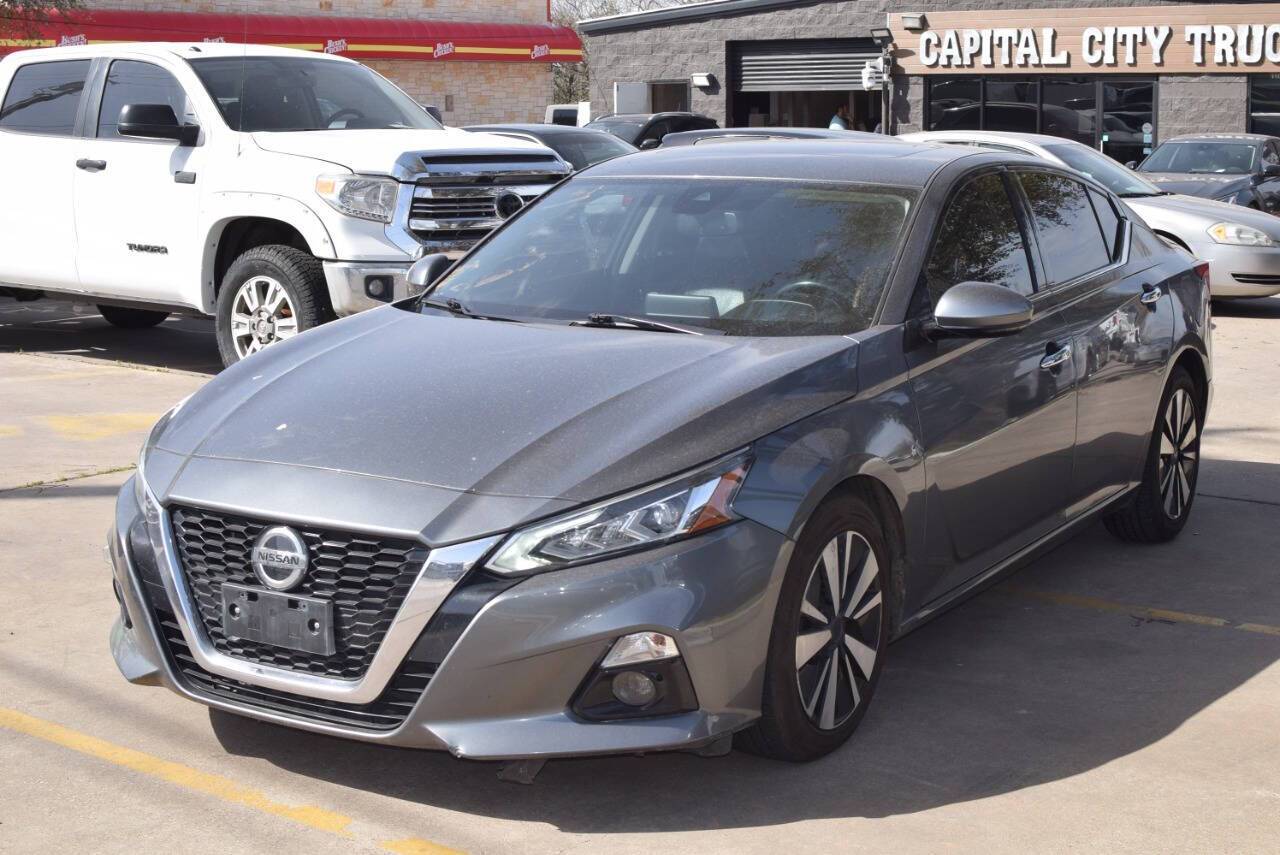 2019 Nissan Altima SL — Sedan — 106,948 mi — Round Rock, TX
