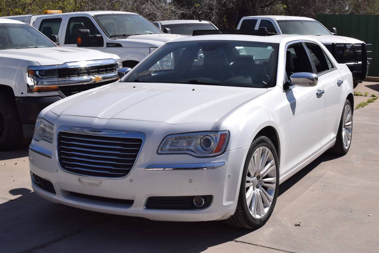 2011 Chrysler 300 C — Sedan — 107,933 mi — Round Rock, TX