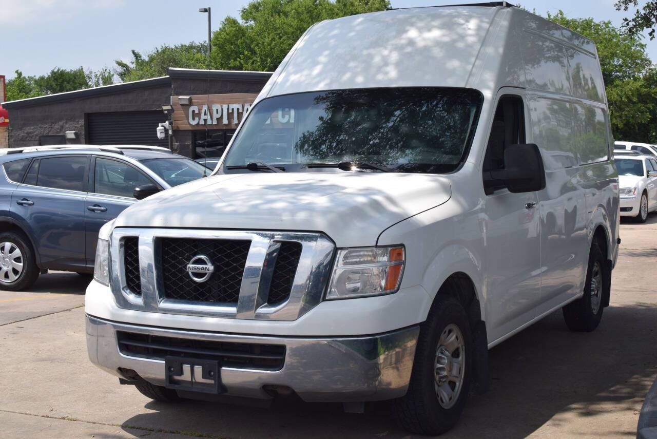 2012 Nissan NV Cargo NV3500 HD SV — Cargo Van — 148,673 mi — Round Rock, TX