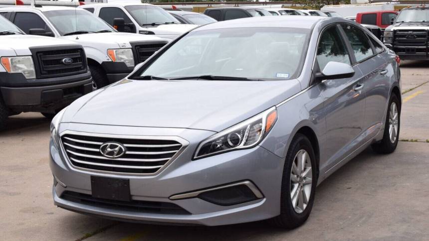 2016 Hyundai Sonata SE — Sedan — 114,997 mi — Round Rock, TX