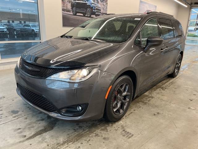 2018 Chrysler Pacifica Touring L Plus — Minivan — 100,600 mi — FORT GRATIOT, MI