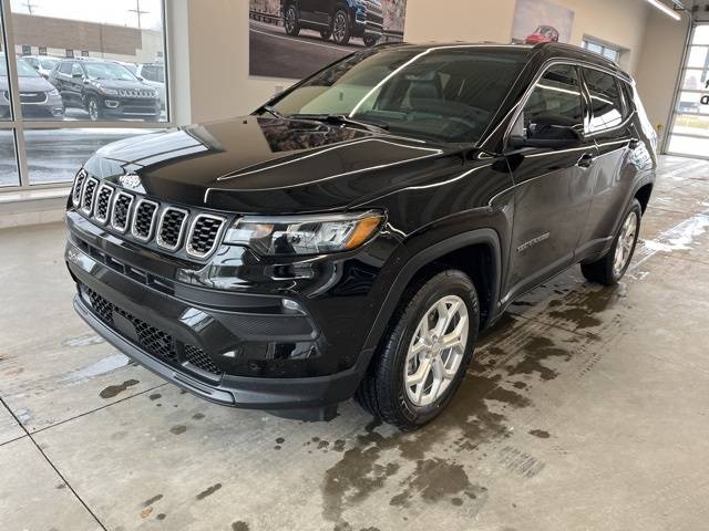 2024 Jeep Compass Latitude — SUV — 890 mi — FORT GRATIOT, MI