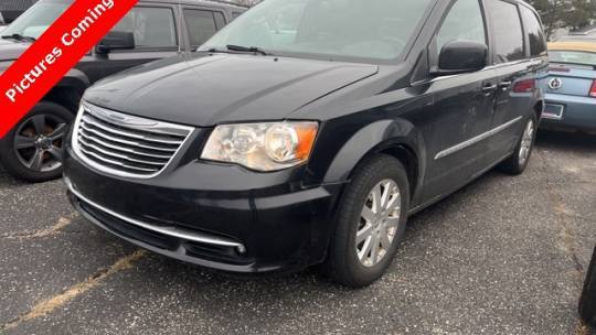 2013 Chrysler Town & Country Touring — Minivan — 64,769 mi — FORT GRATIOT, MI