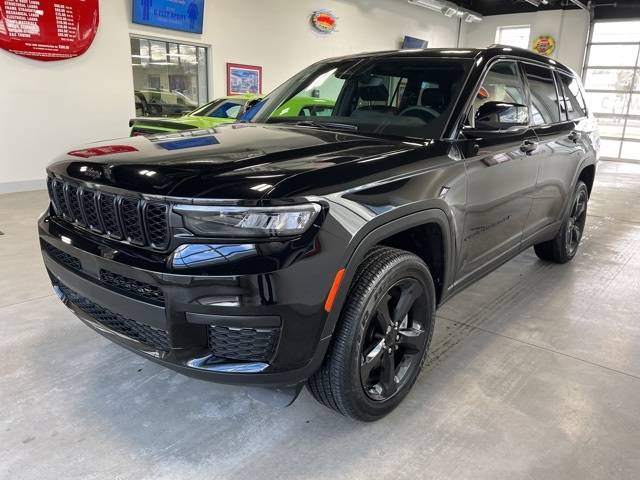 2023 Jeep Grand Cherokee Altitude — SUV — 20,131 mi — FORT GRATIOT, MI