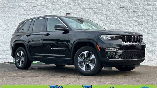 2022 Jeep Grand Cherokee 4xe — SUV — 19,953 mi — North Aurora, IL