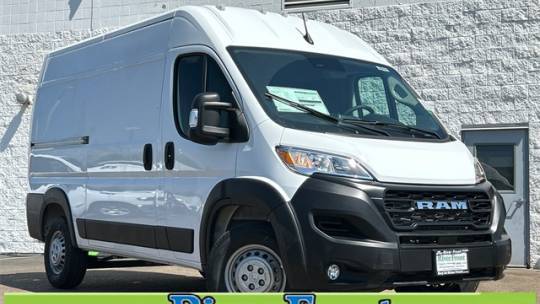 2024 Ram ProMaster Cargo Van Tradesman 2500 — Cargo Van — 5,643 mi — North Aurora, IL