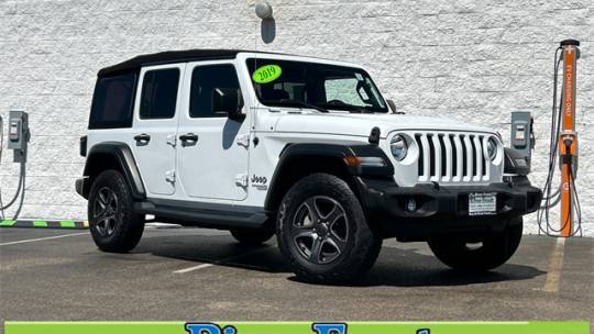 2019 Jeep Wrangler Sport S — SUV — 81,824 mi — North Aurora, IL