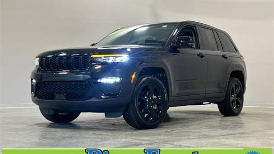 2023 Jeep Grand Cherokee Limited — SUV — 29,862 mi — North Aurora, IL