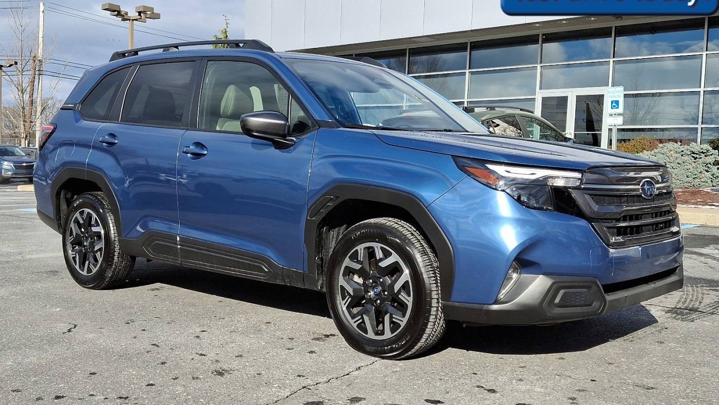 2025 Subaru Forester Premium — SUV — 4,637 mi — Bethlehem, PA