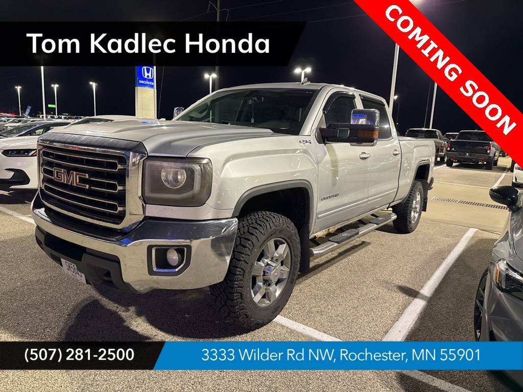 2015 GMC Sierra 2500HD SLE — Pickup Truck — 178,731 mi — Rochester, MN
