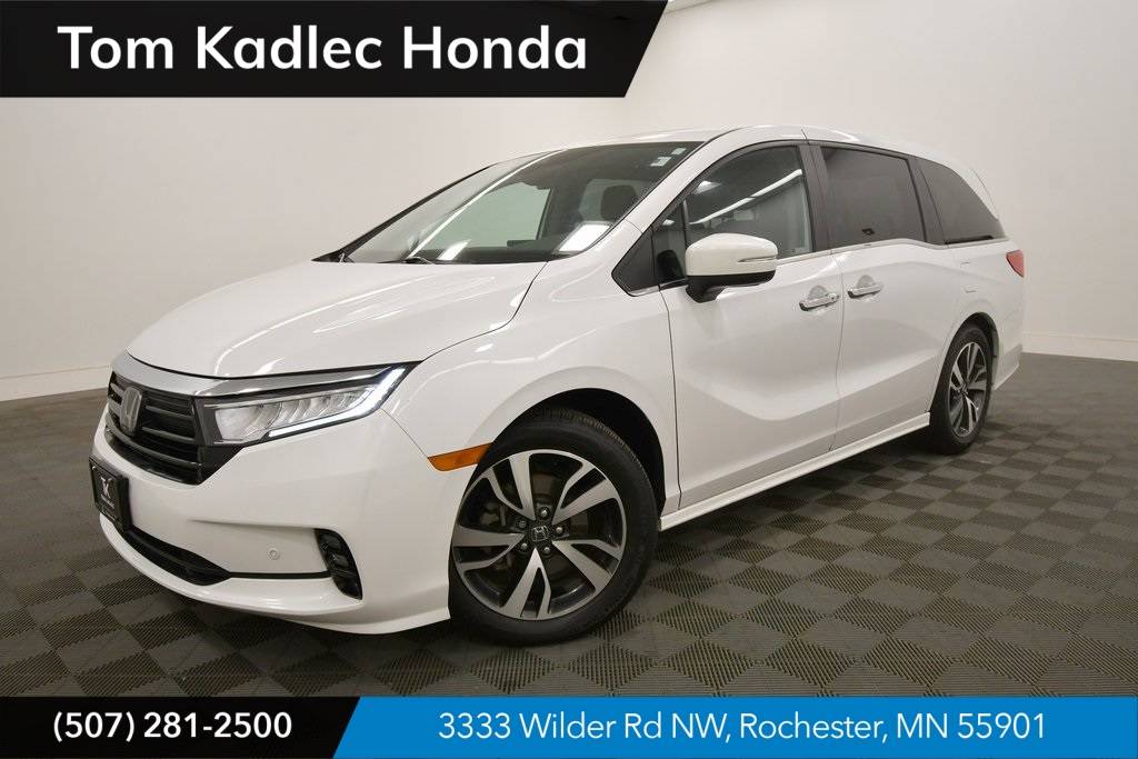 2023 Honda Odyssey Touring — Minivan — 40,213 mi — Rochester, MN