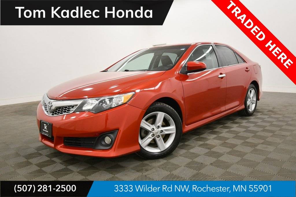 2012 Toyota Camry SE — Sedan — 103,905 mi — Rochester, MN