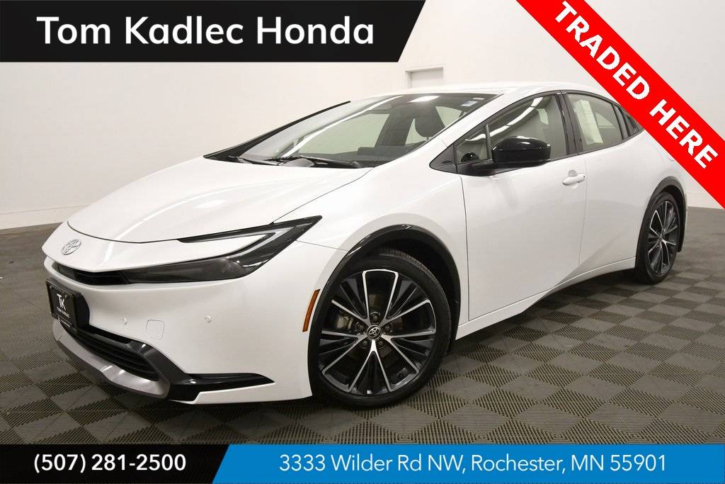 2023 Toyota Prius XLE — Hatchback — 23,387 mi — Rochester, MN
