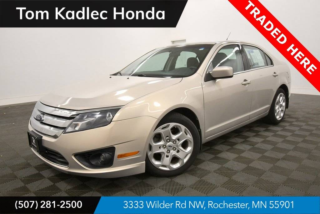 2010 Ford Fusion SE — Sedan — 82,528 mi — Rochester, MN