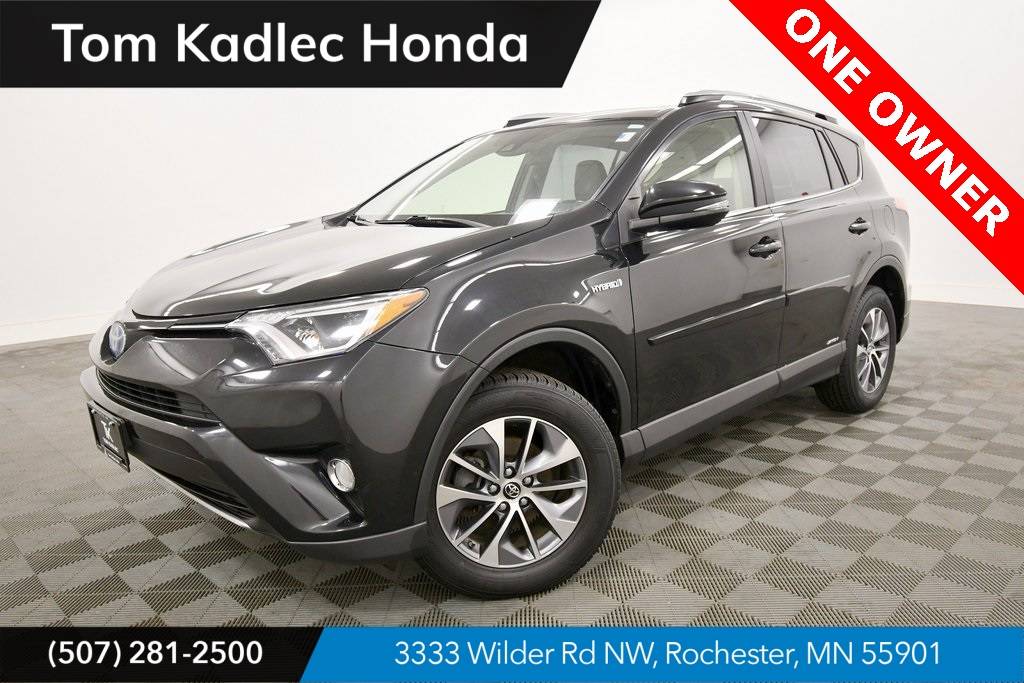 2017 Toyota RAV4 Hybrid XLE — SUV — 66,944 mi — Rochester, MN