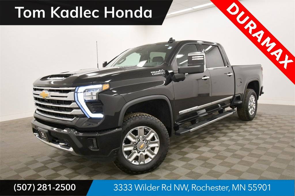 2024 Chevrolet Silverado 3500HD High Country — Pickup Truck — 6,490 mi — Rochester, MN