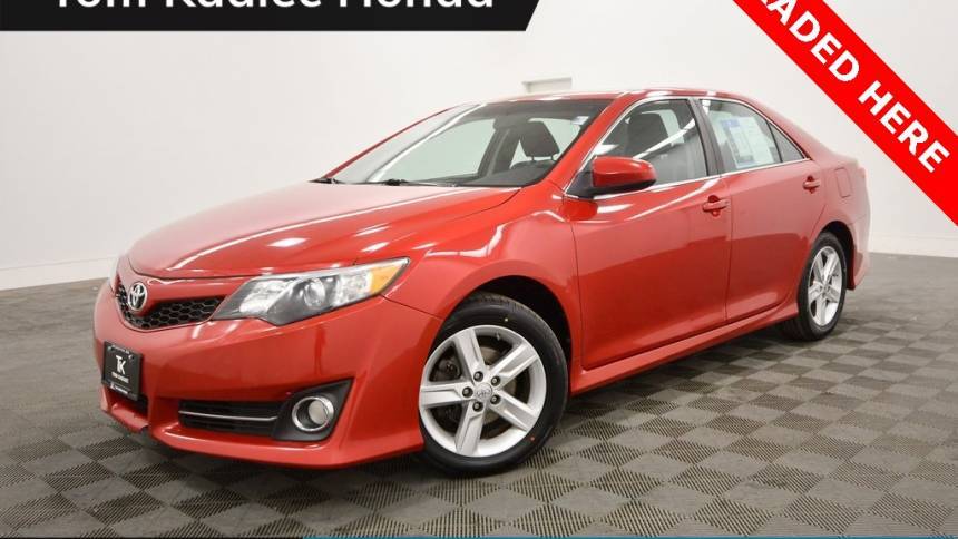2014 Toyota Camry SE — Sedan — 101,256 mi — Rochester, MN