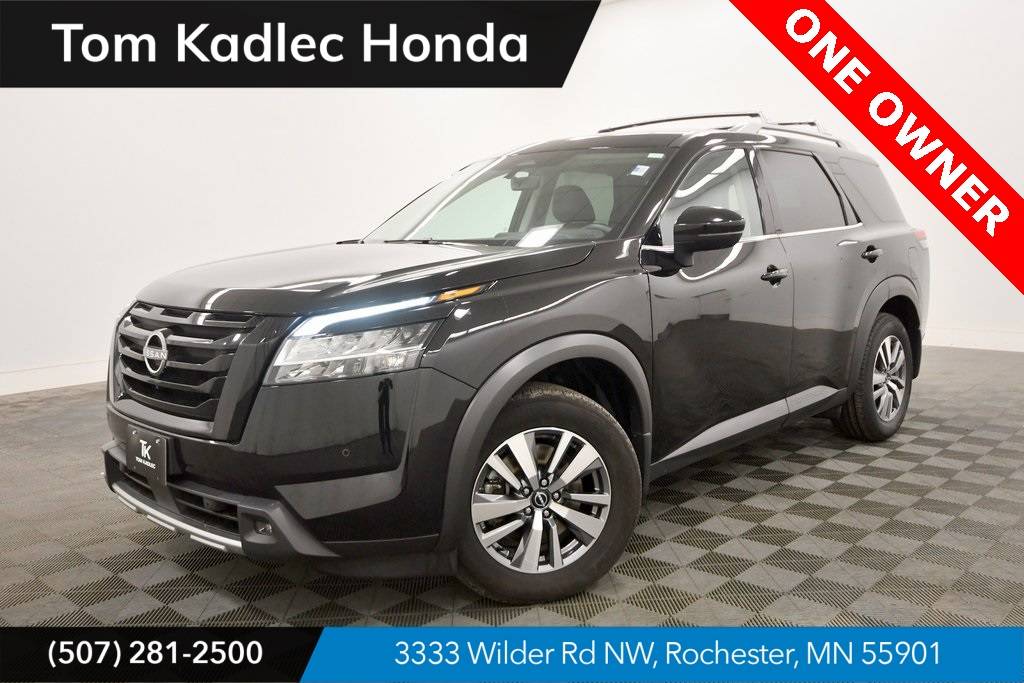 2023 Nissan Pathfinder SL — SUV — 34,227 mi — Rochester, MN