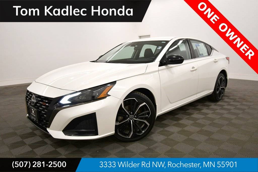 2023 Nissan Altima SR — Sedan — 51,778 mi — Rochester, MN