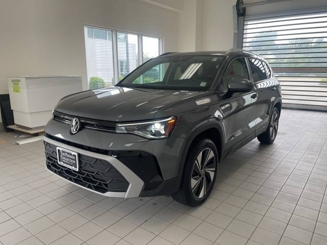 2025 Volkswagen Taos SE — SUV — 5,440 mi — Wappingers Falls, NY