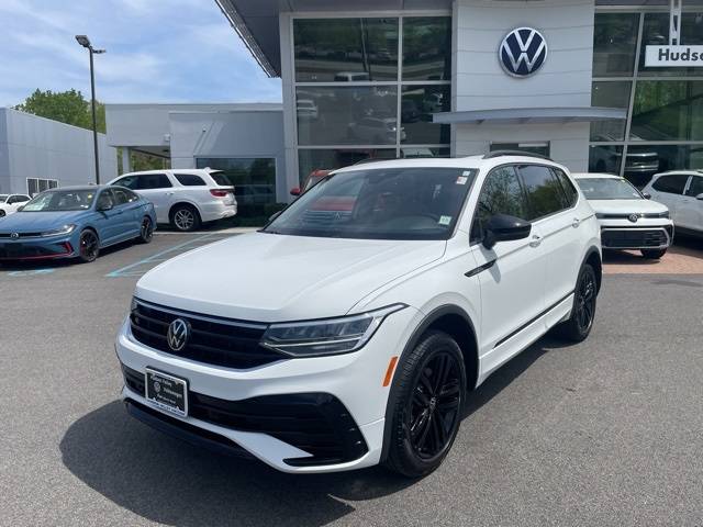 2022 Volkswagen Tiguan SE R-Line Black — SUV — 33,666 mi — Wappingers Falls, NY