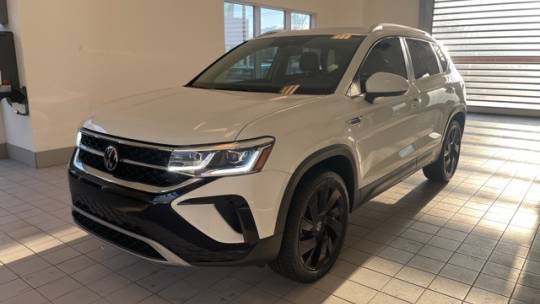 2024 Volkswagen Taos SEL — SUV — 1,707 mi — Wappingers Falls, NY