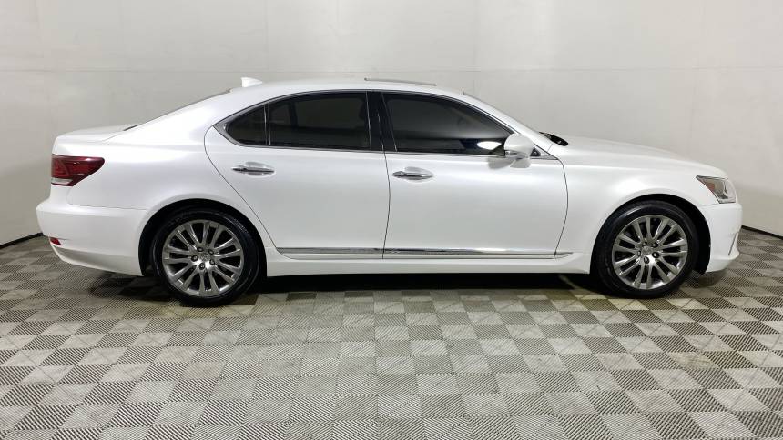 Used 2016 Lexus LS 460 Sedan for Sale