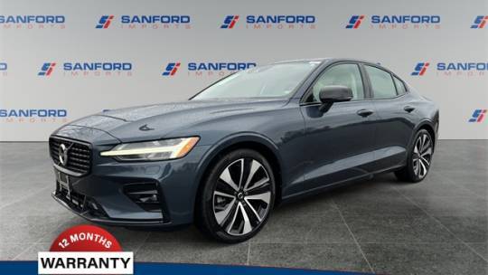 2022 Volvo S60 Momentum — Sedan — 43,790 mi — Sanford, NC