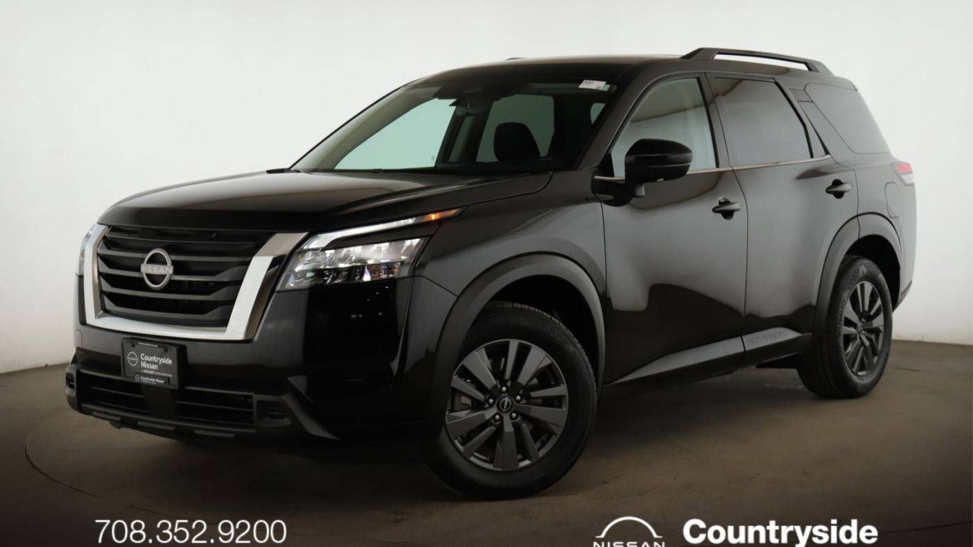 2024 Nissan Pathfinder SV — SUV — 18,412 mi — Countryside, IL