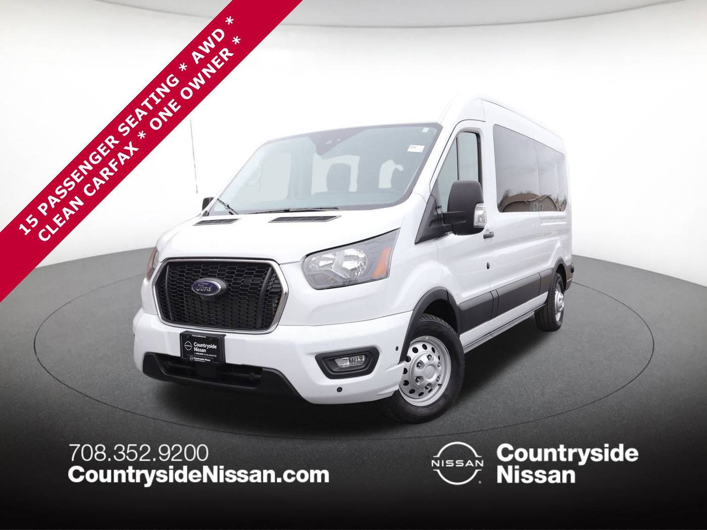 2024 Ford Transit Passenger Wagon T-350 XLT — Passenger Van — 13,351 mi — Countryside, IL