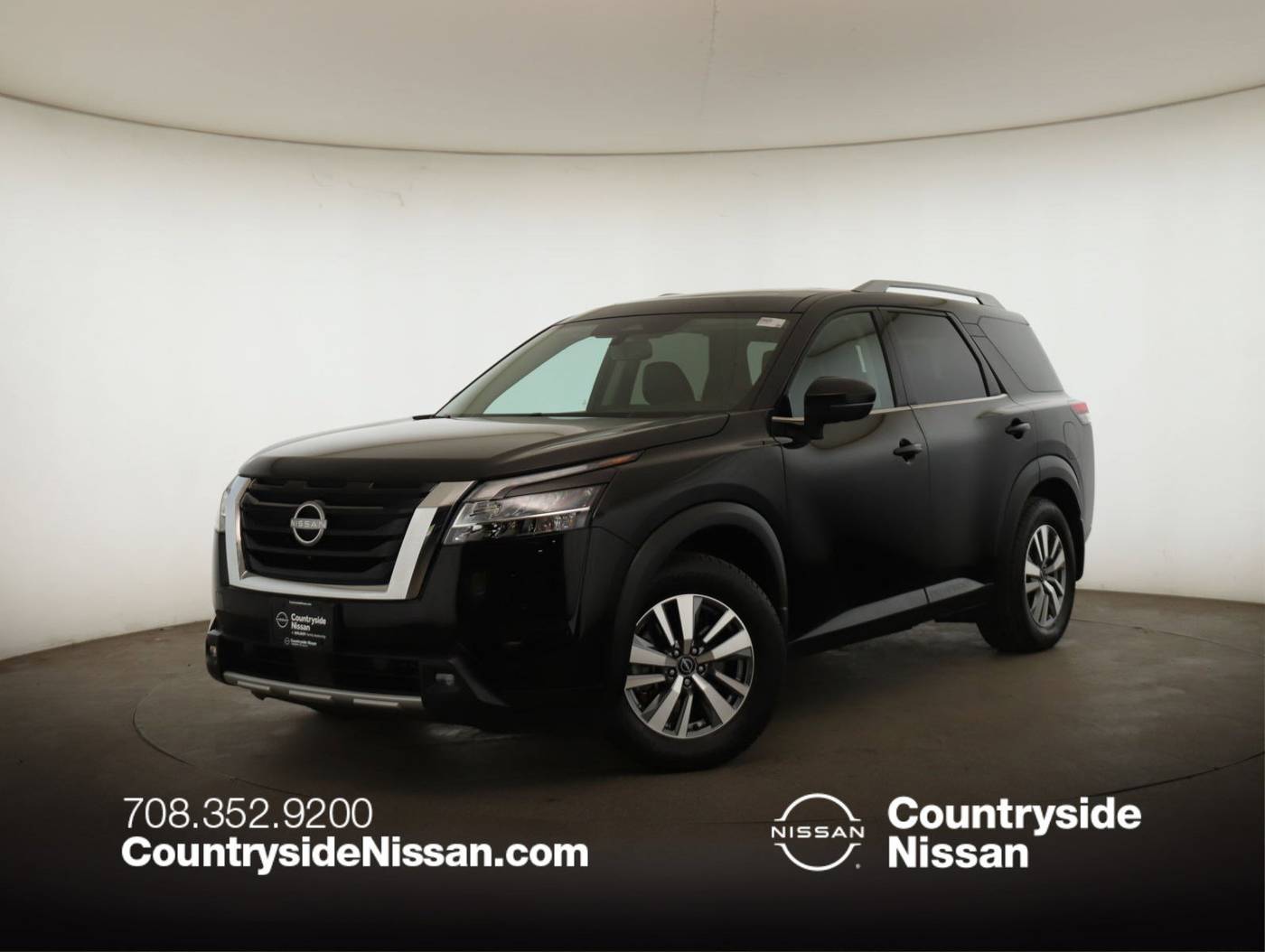 2022 Nissan Pathfinder SL — SUV — 27,845 mi — Countryside, IL