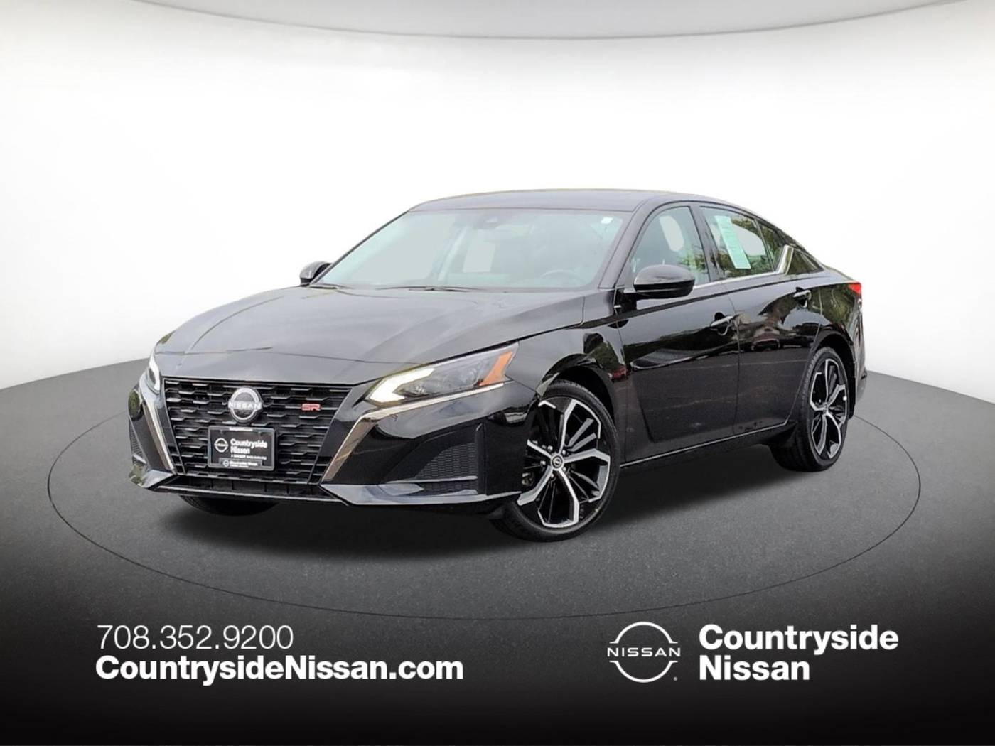 2025 Nissan Altima SR — Sedan — 18,680 mi — Countryside, IL