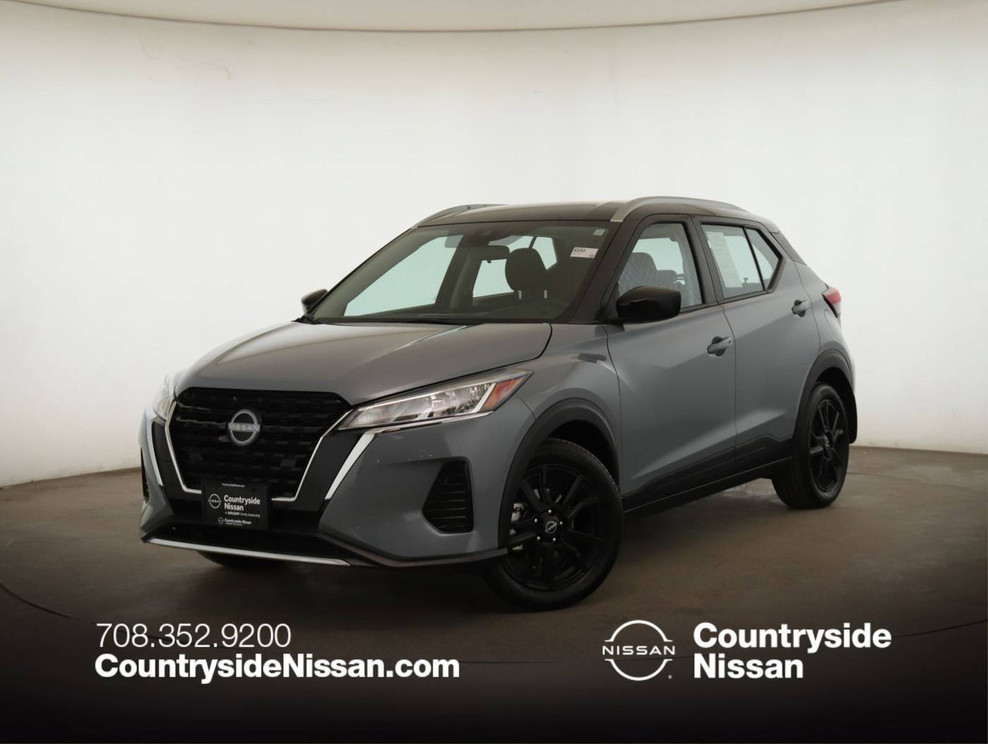 2024 Nissan Kicks SV — SUV — 8,789 mi — Countryside, IL