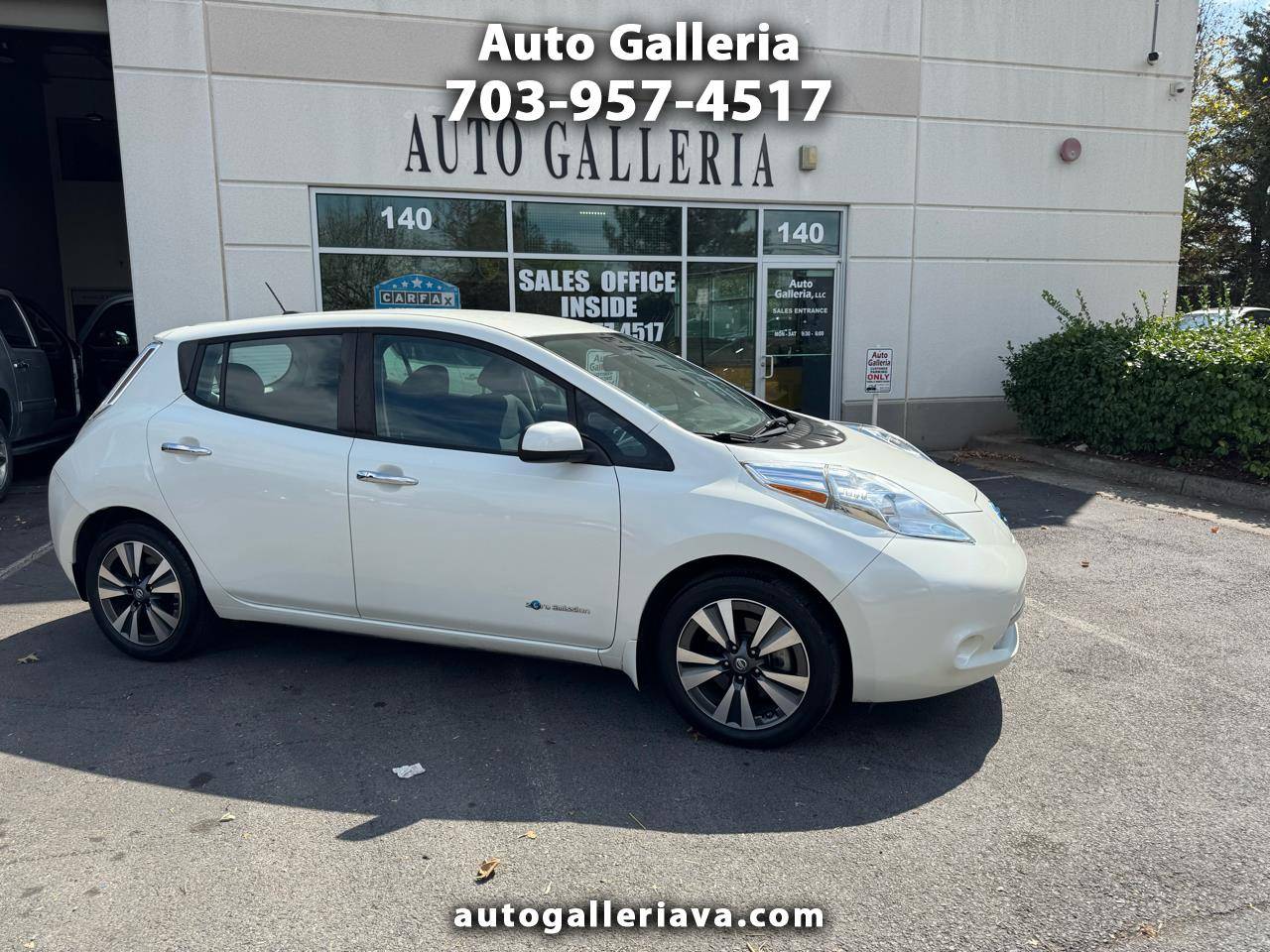 2016 Nissan LEAF SV — Hatchback — 12,957 mi — Chantilly, VA