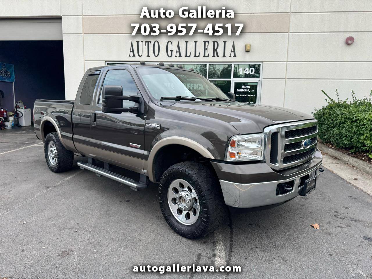2005 Ford Super Duty F-250 Lariat — Pickup Truck — 123,414 mi — Chantilly, VA