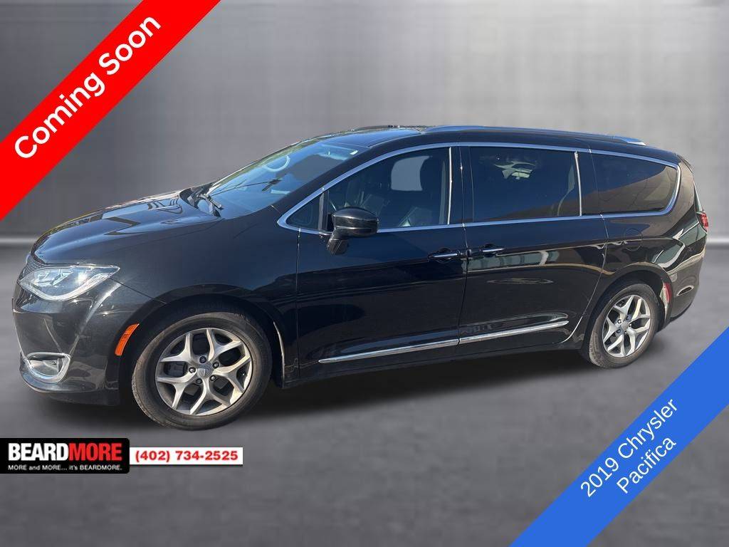 2019 Chrysler Pacifica Touring L Plus — Minivan — 92,227 mi — Bellevue, NE